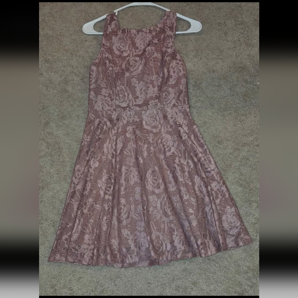 Speechless Lace Midi Dress - Mauve